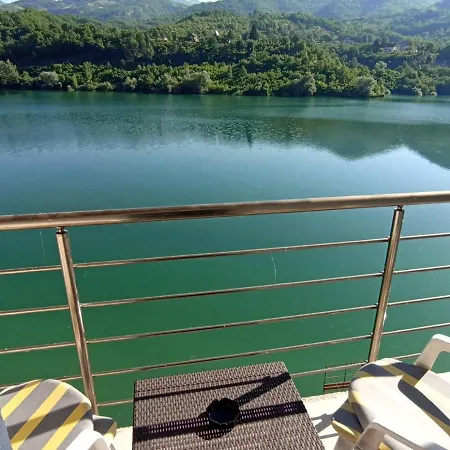 S&r View Apartment *